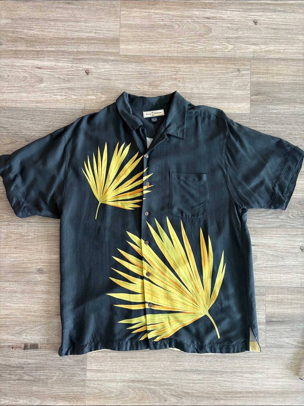 Men's Large Tommy Bahama Black Hawaiian Shirt with Yellow Palm Print. 100% Silk